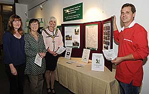 Shute End ceremony